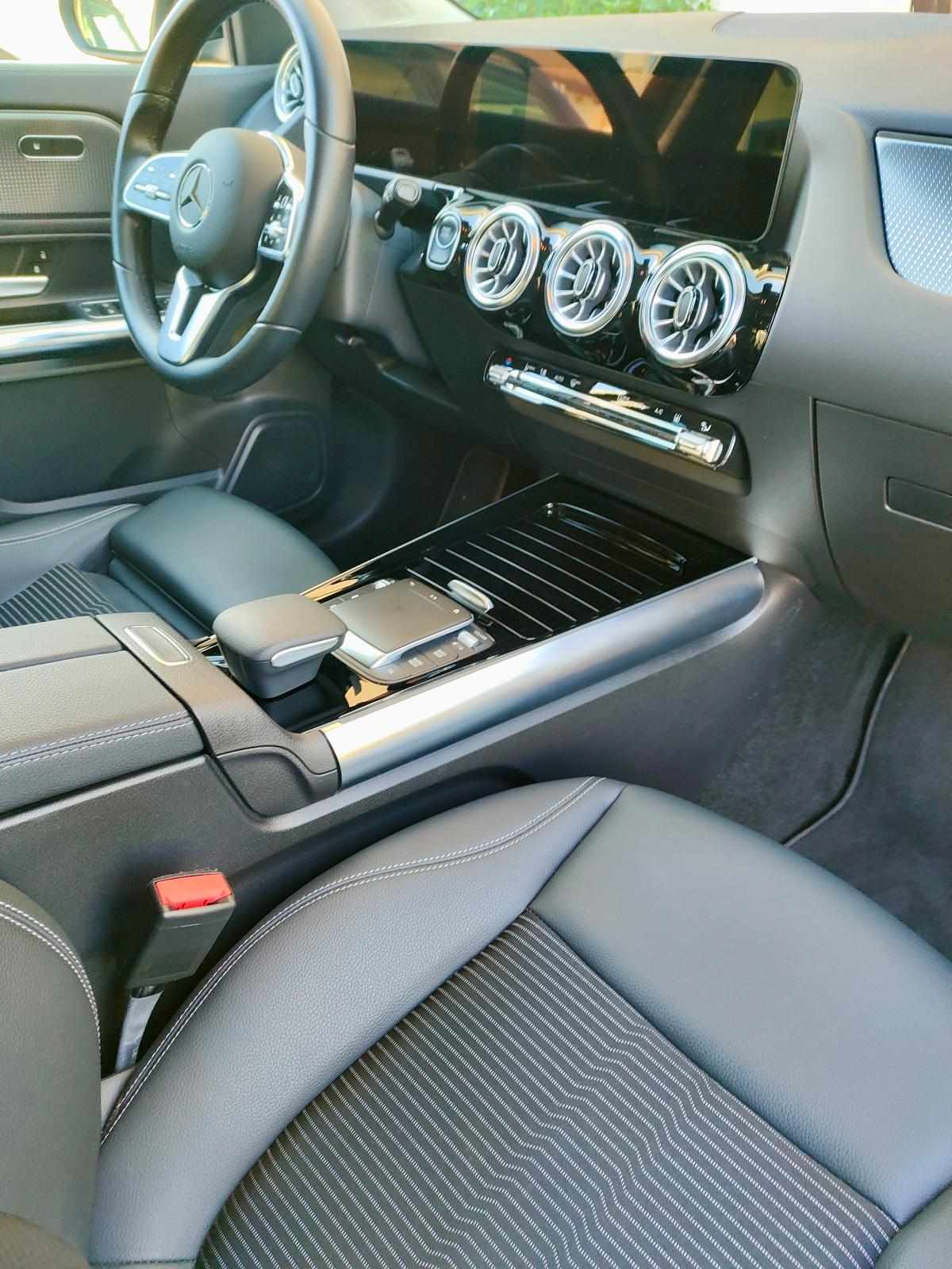 mercedes-benz-eqa-250-2022-eletrico