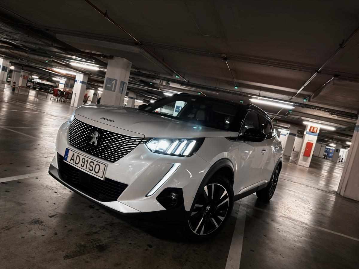 peugeot-e-2008-gt-ev-50kwh-2020-eletrico