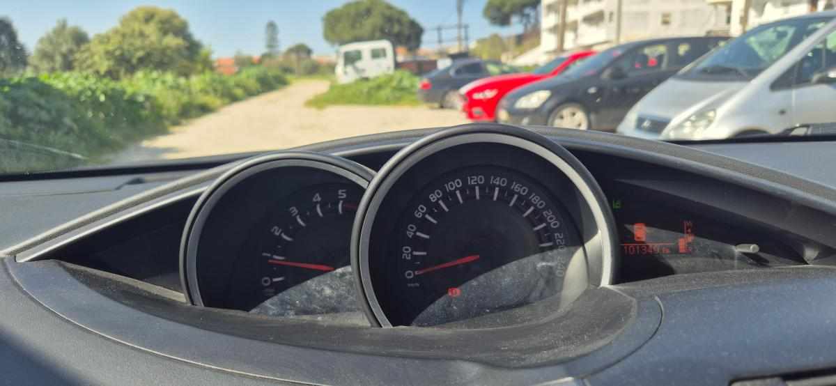 toyota-verso-1-6-2016-diesel-1598cc