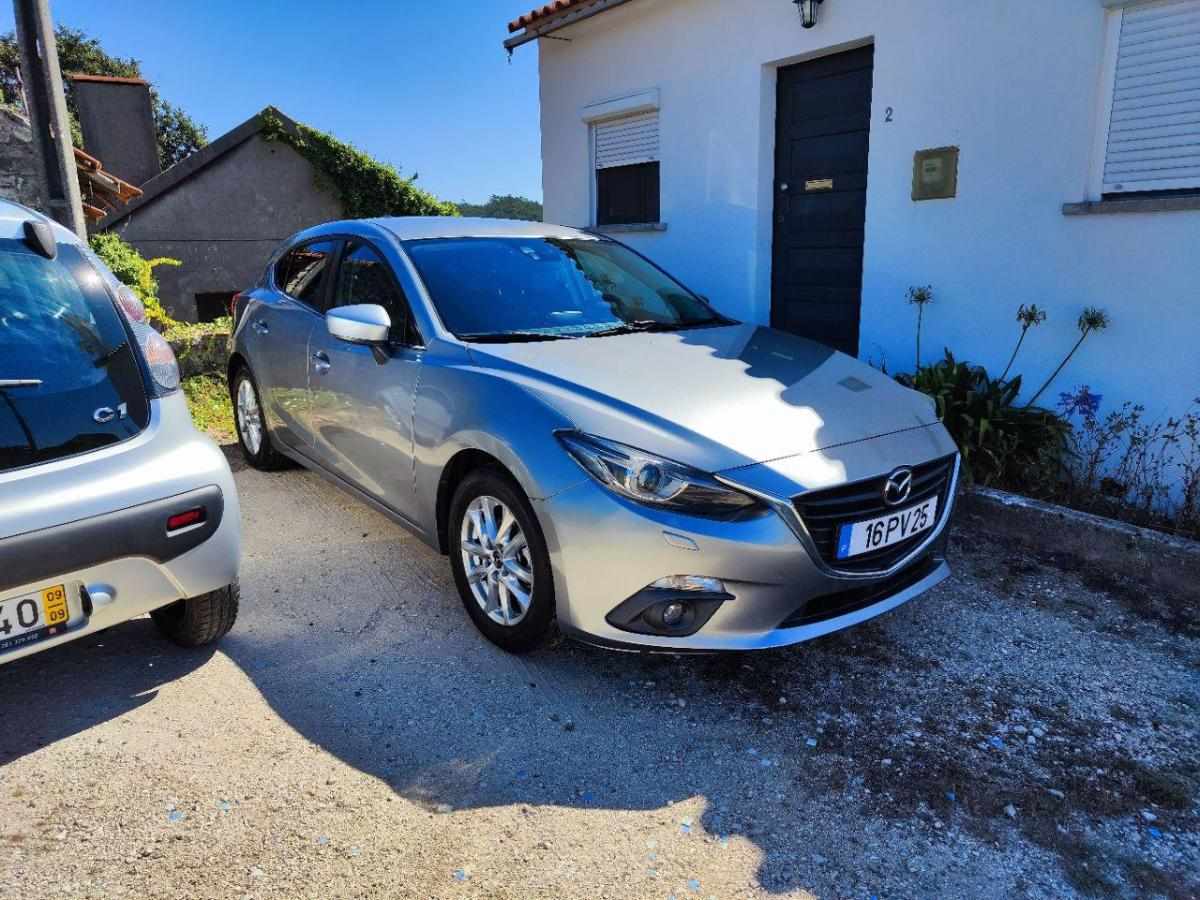 mazda-3-1-5-skyactiv-g-2015-gasolina-1496cc
