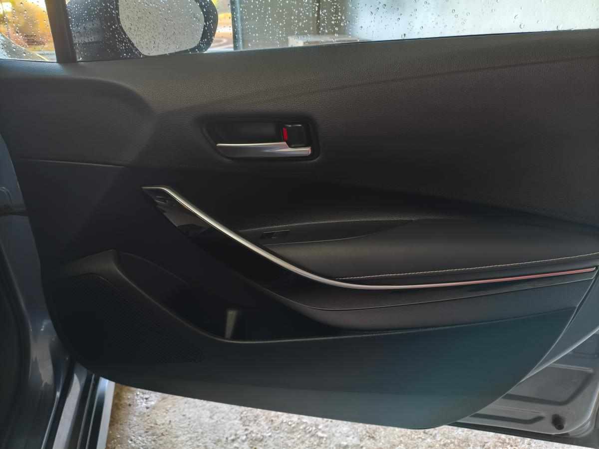 toyota-corolla-hybrid-1-8-vvt-i-2020-gasolina-1798cc