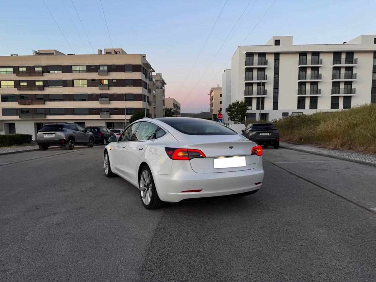 tesla-model-3-performance-2020-eletrico