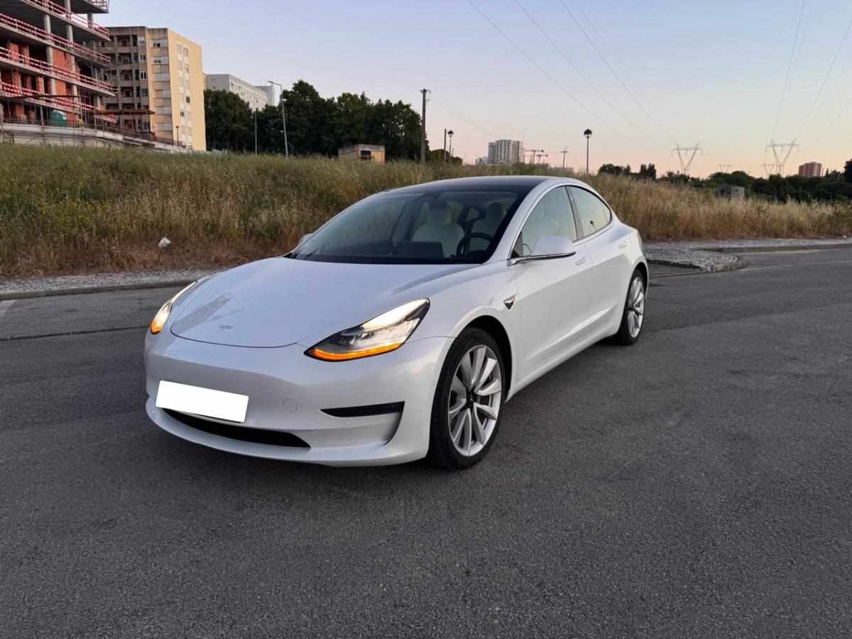 tesla-model-3-performance-2020-eletrico