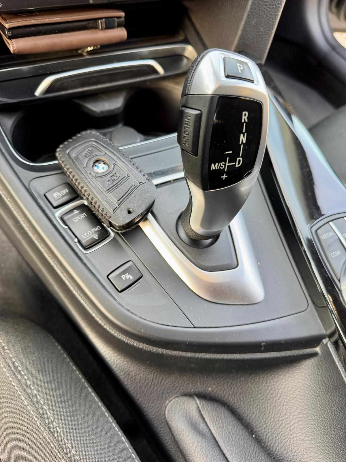 bmw-serie-3-318d-2-0-2019-diesel-1995cc