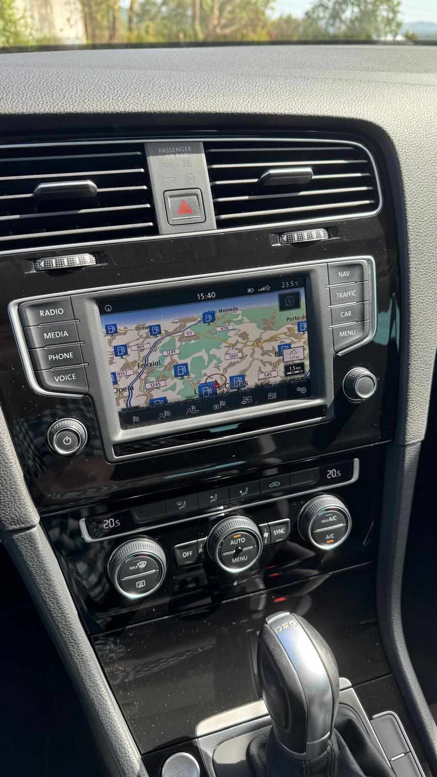 volkswagen-golf-1-6-tdi-bluemotion-2016-diesel-1598cc