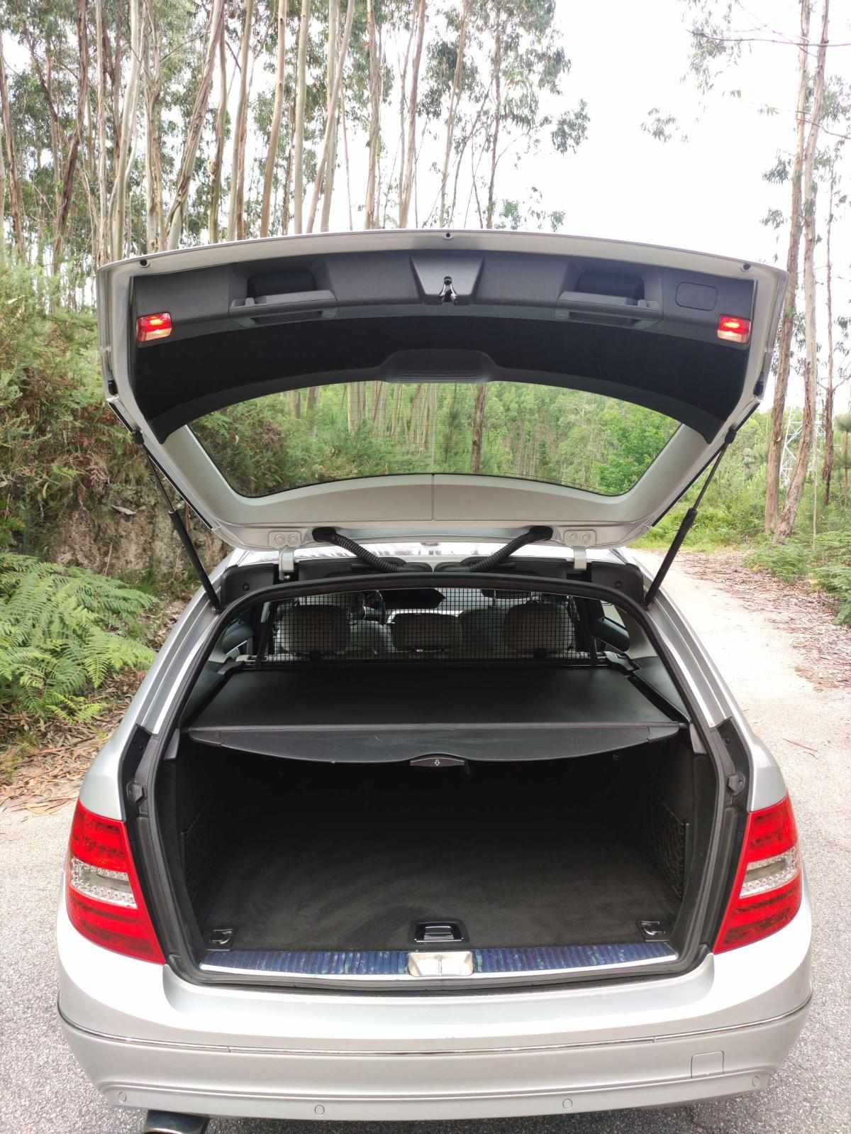 mercedes-benz-classe-c-c-200-cgi-blueefficiency-2011-gasolina-1796cc
