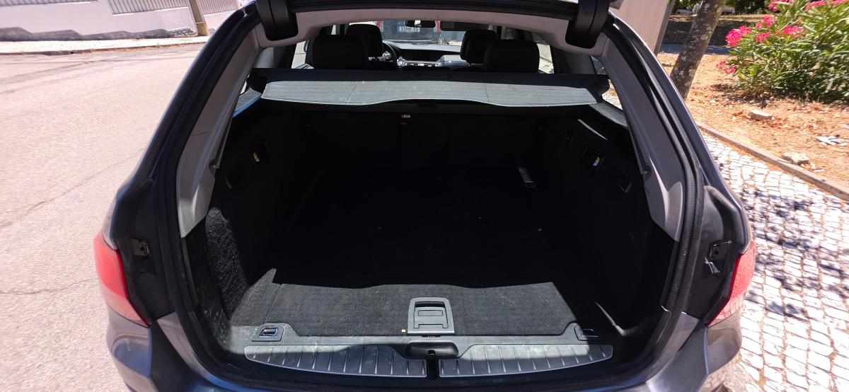 bmw-serie-5-520d-2011-diesel-1995cc