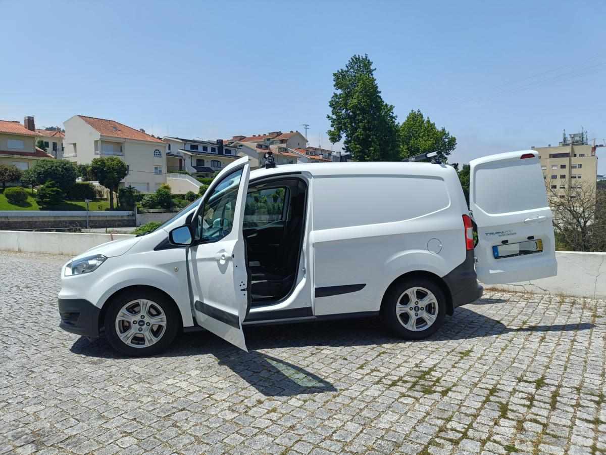 ford-transit-courier-1-6-tdci-2016-diesel-1560cc