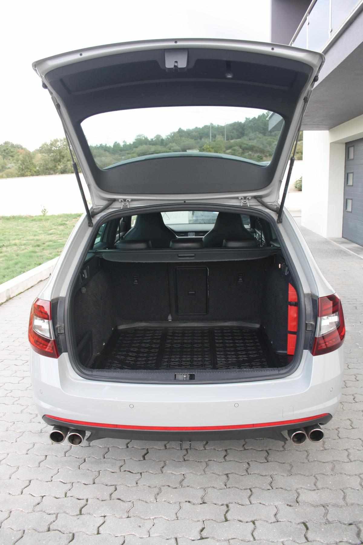 skoda-octavia-2-0-tdi-2018-diesel-1968cc