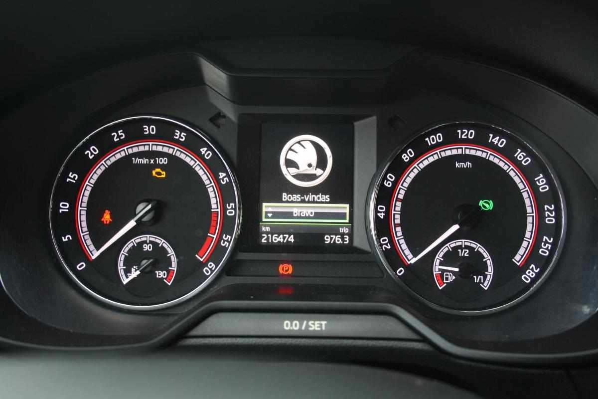 skoda-octavia-2-0-tdi-2018-diesel-1968cc