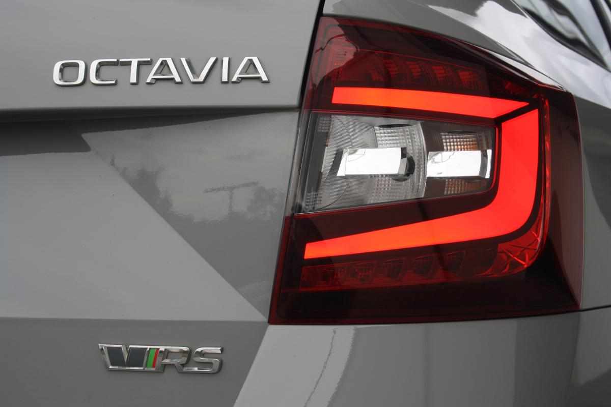 skoda-octavia-2-0-tdi-2018-diesel-1968cc