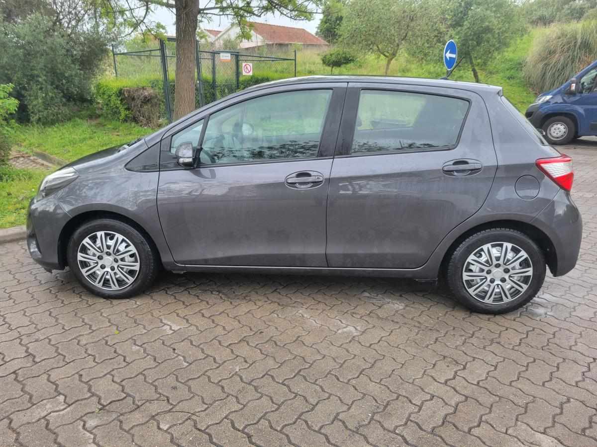 toyota-yaris-1-4-d-4d-2017-diesel-1364cc