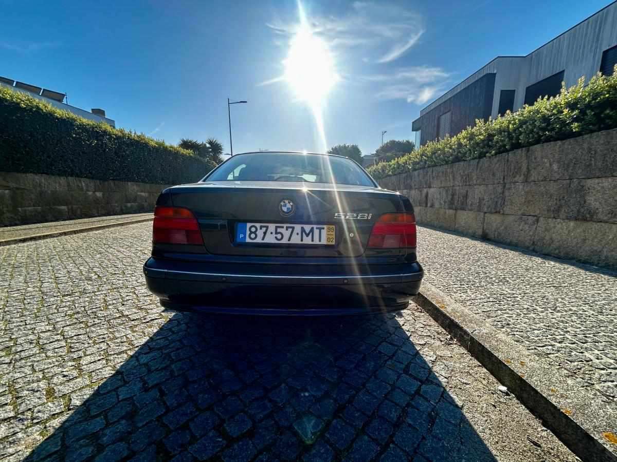 bmw-serie-5-528i-1999-gasolina-2793cc