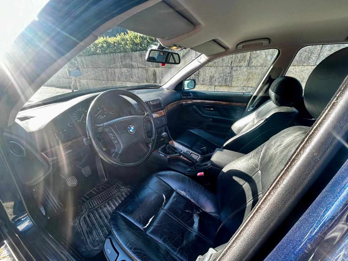 bmw-serie-5-528i-1999-gasolina-2793cc