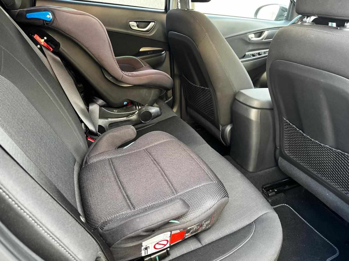 hyundai-kauai-1-0t-2023-gasolina-998cc