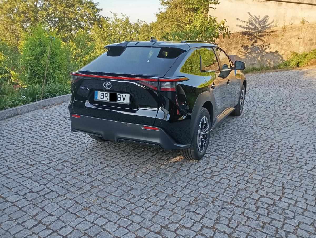 toyota-bz4x-71-4-kwh-2023-eletrico