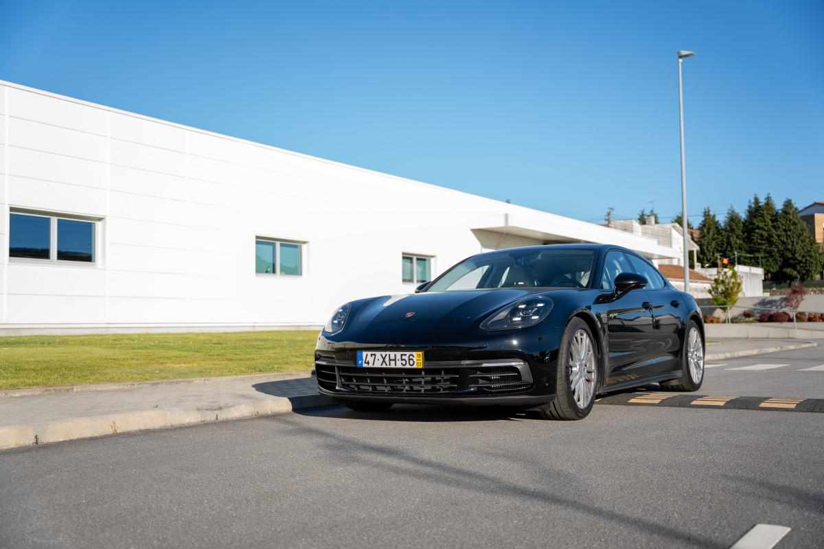porsche-panamera-4-e-hybrid-2019-gasolina-2894cc