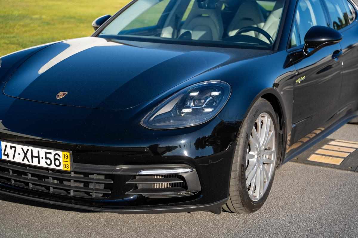 porsche-panamera-4-e-hybrid-2019-gasolina-2894cc