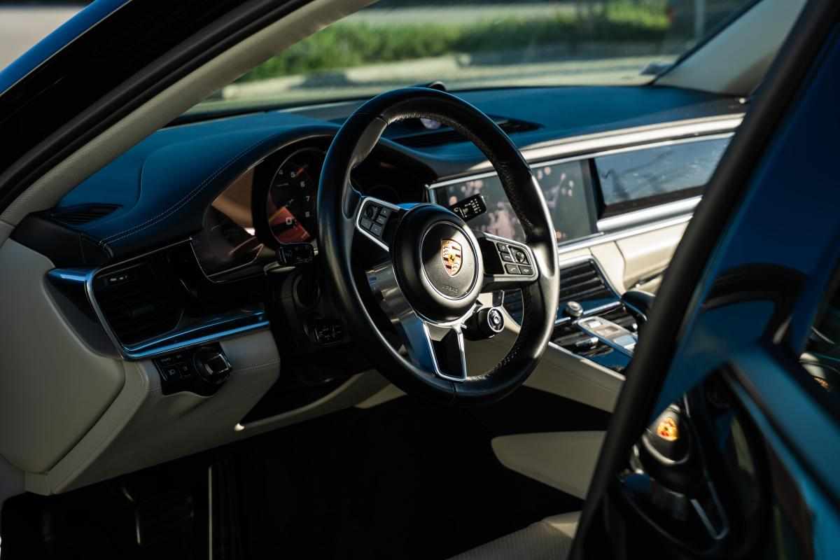 porsche-panamera-4-e-hybrid-2019-gasolina-2894cc