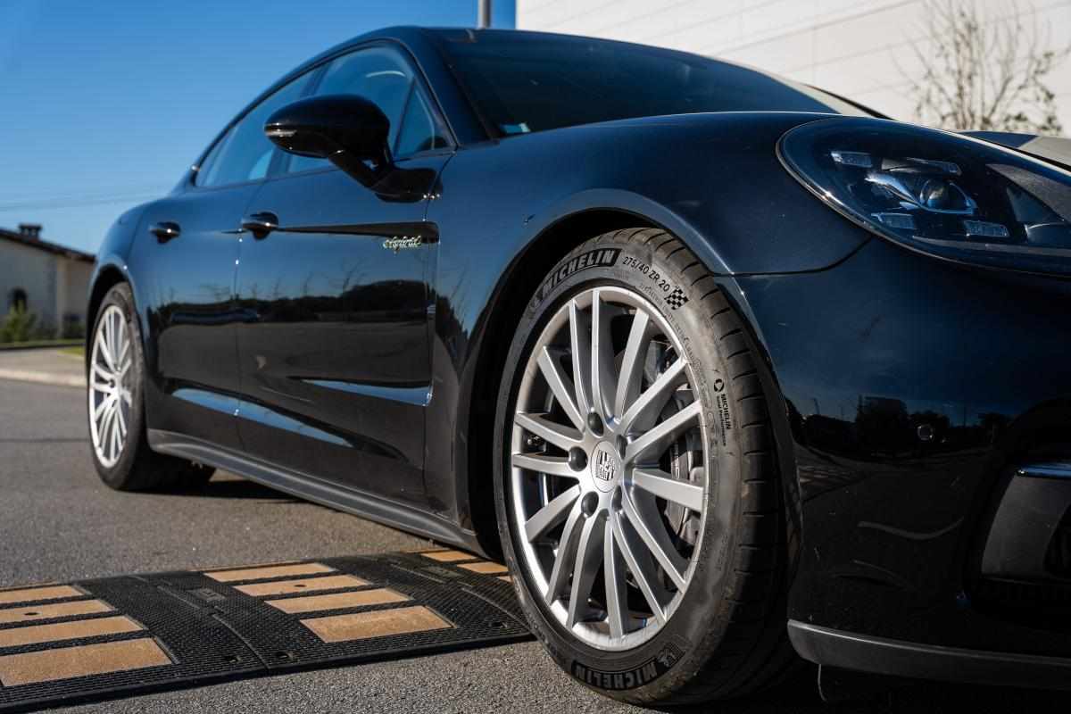 porsche-panamera-4-e-hybrid-2019-gasolina-2894cc