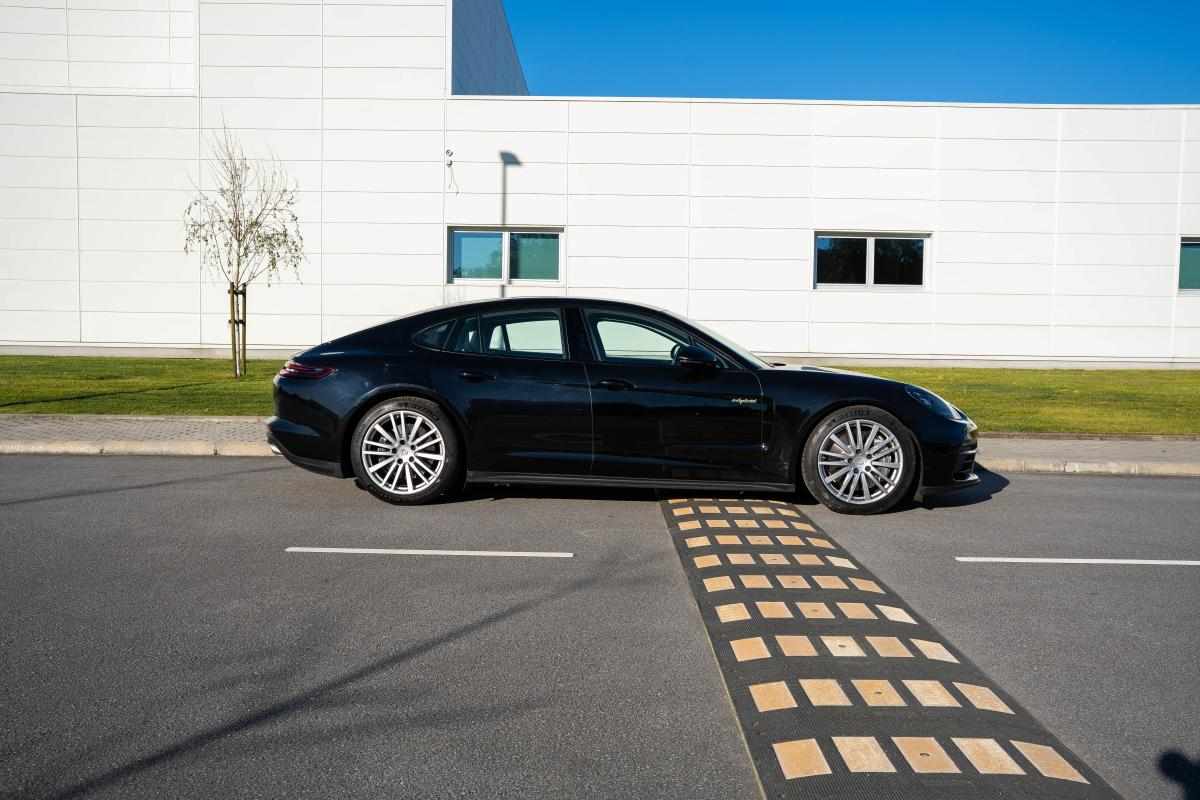 porsche-panamera-4-e-hybrid-2019-gasolina-2894cc