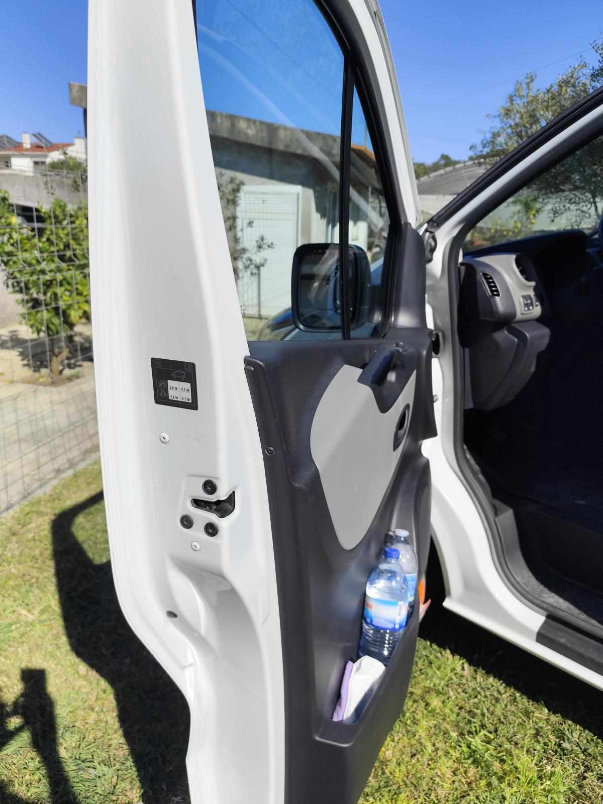 renault-trafic-1-6-dci-2016-diesel-1598cc