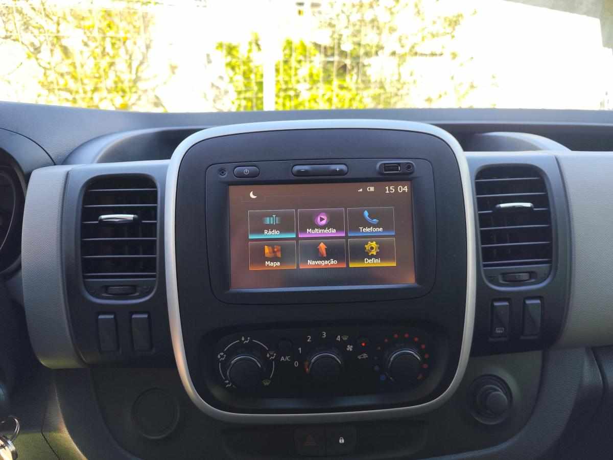 renault-trafic-1-6-dci-2016-diesel-1598cc