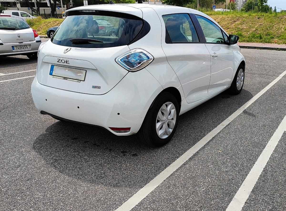 renault-zoe-22-kwh-2018-eletrico