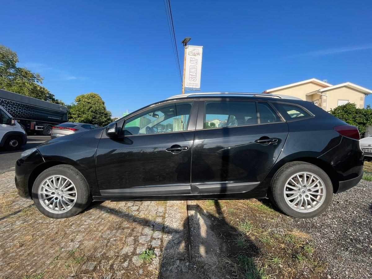 renault-megane-1-5-dci-2011-diesel-1461cc