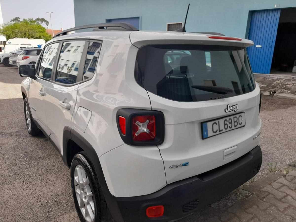 jeep-renegade-4xe-190-2022-hibrido-plug-in-1332cc