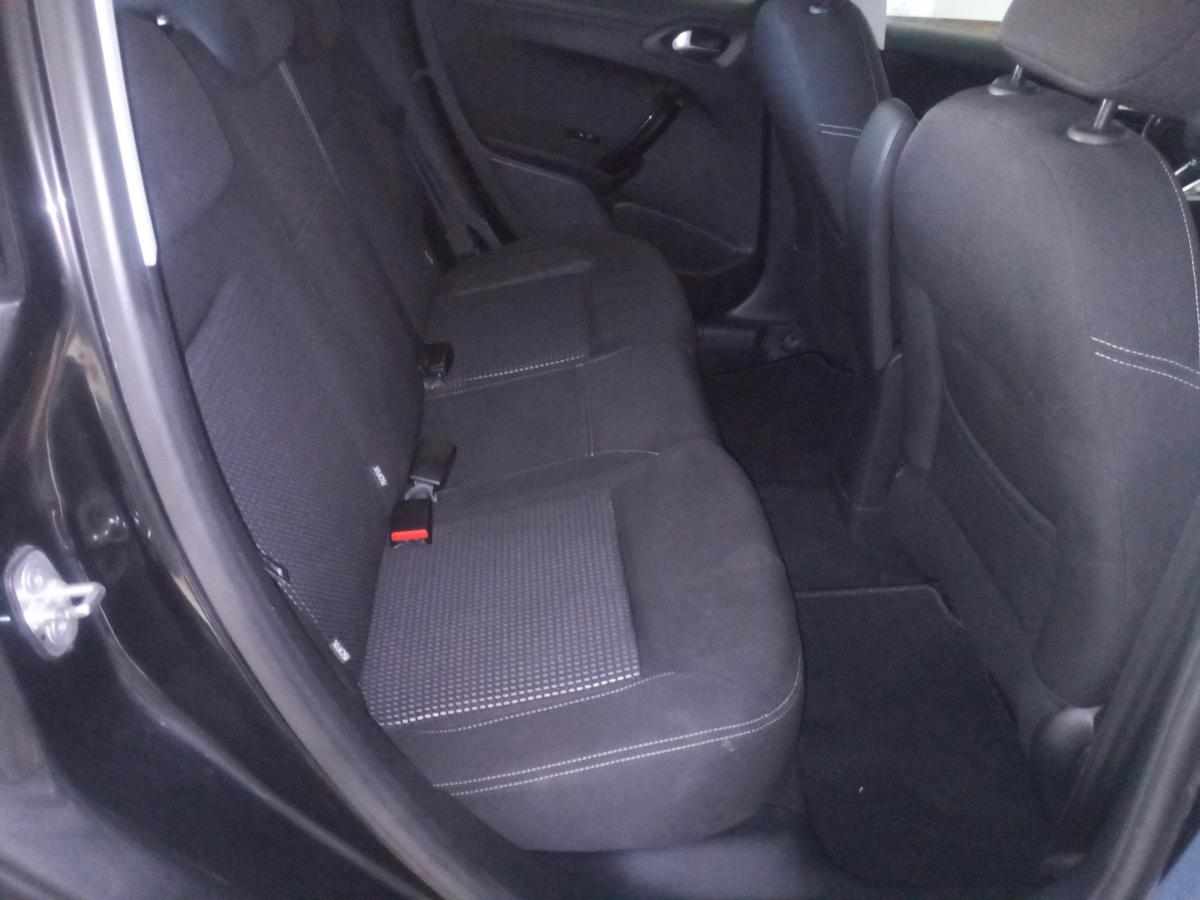 peugeot-208-1-2-puretech-2018-gasolina-1200cc