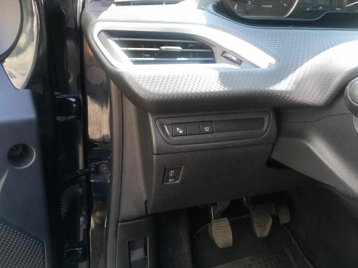 peugeot-208-1-2-puretech-2018-gasolina-1200cc