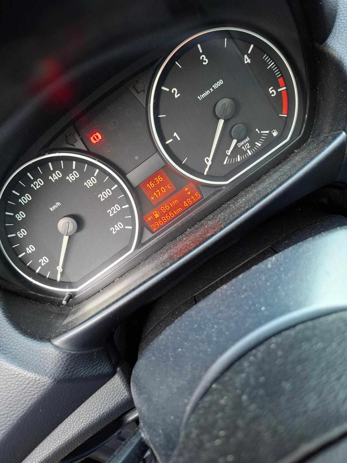 bmw-serie-1-118d-2009-diesel-1995cc