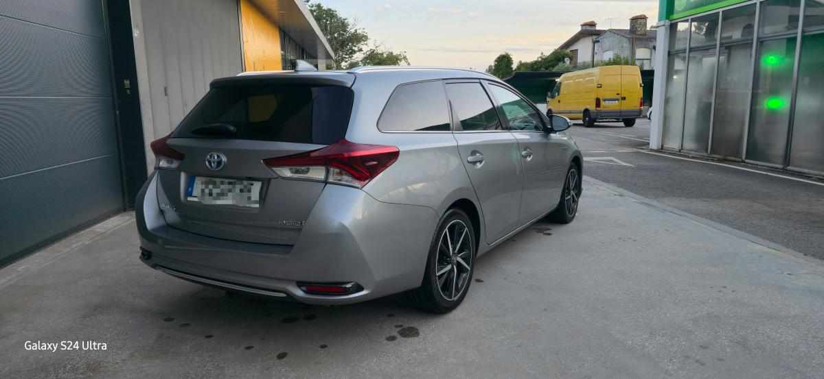 toyota-auris-hybrid-1-8-vvt-i-3jm-2017-gasolina-1798cc