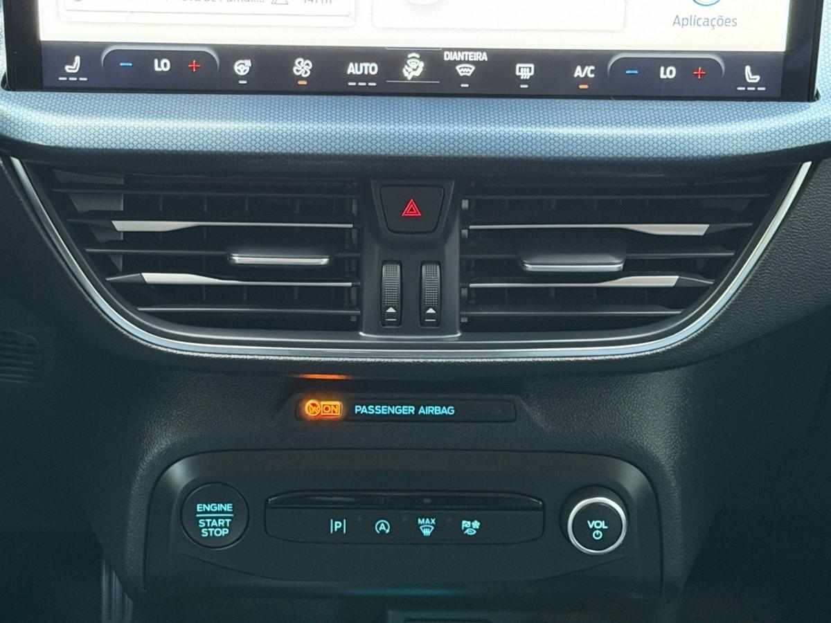 ford-focus-sw-2023-diesel-1560cc