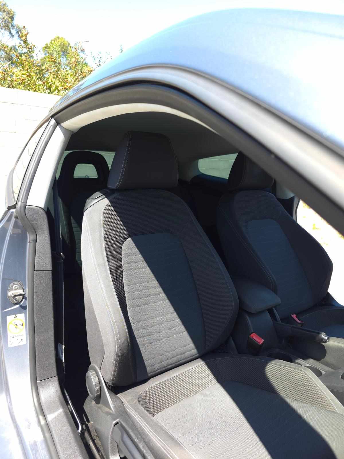 volkswagen-scirocco-2-0-tdi-2009-diesel-1968cc