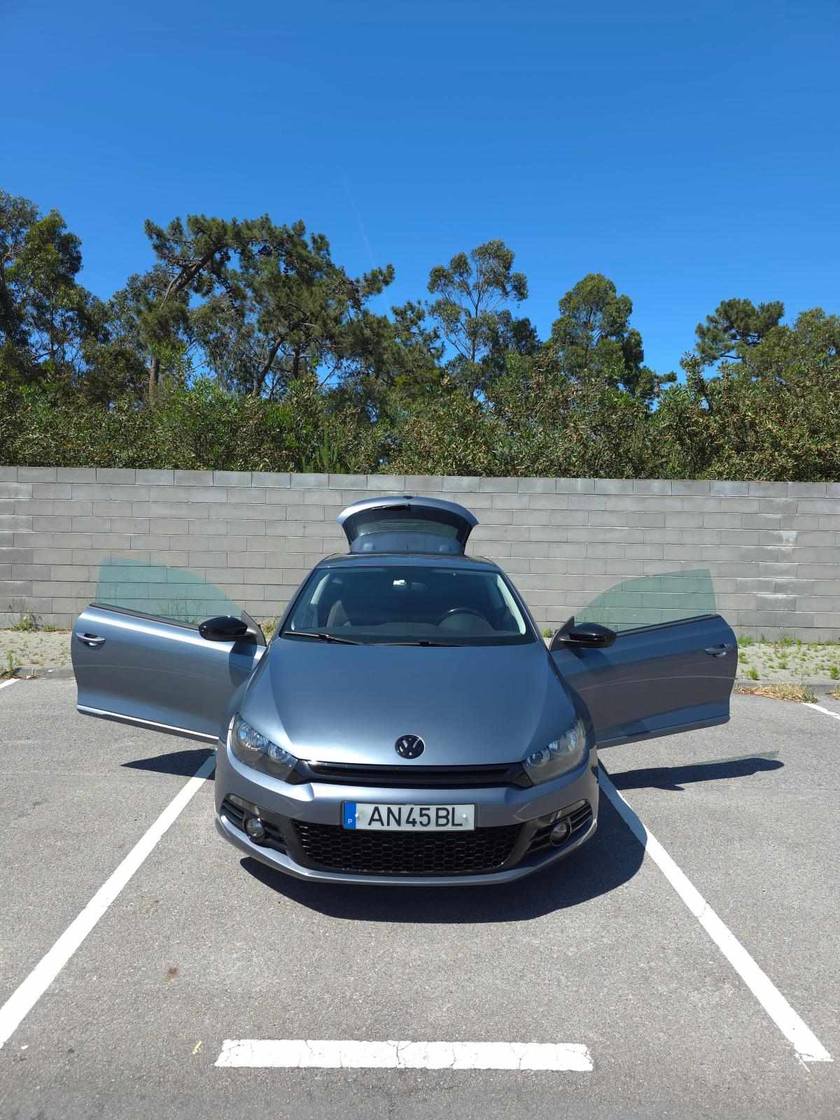 volkswagen-scirocco-2-0-tdi-2009-diesel-1968cc