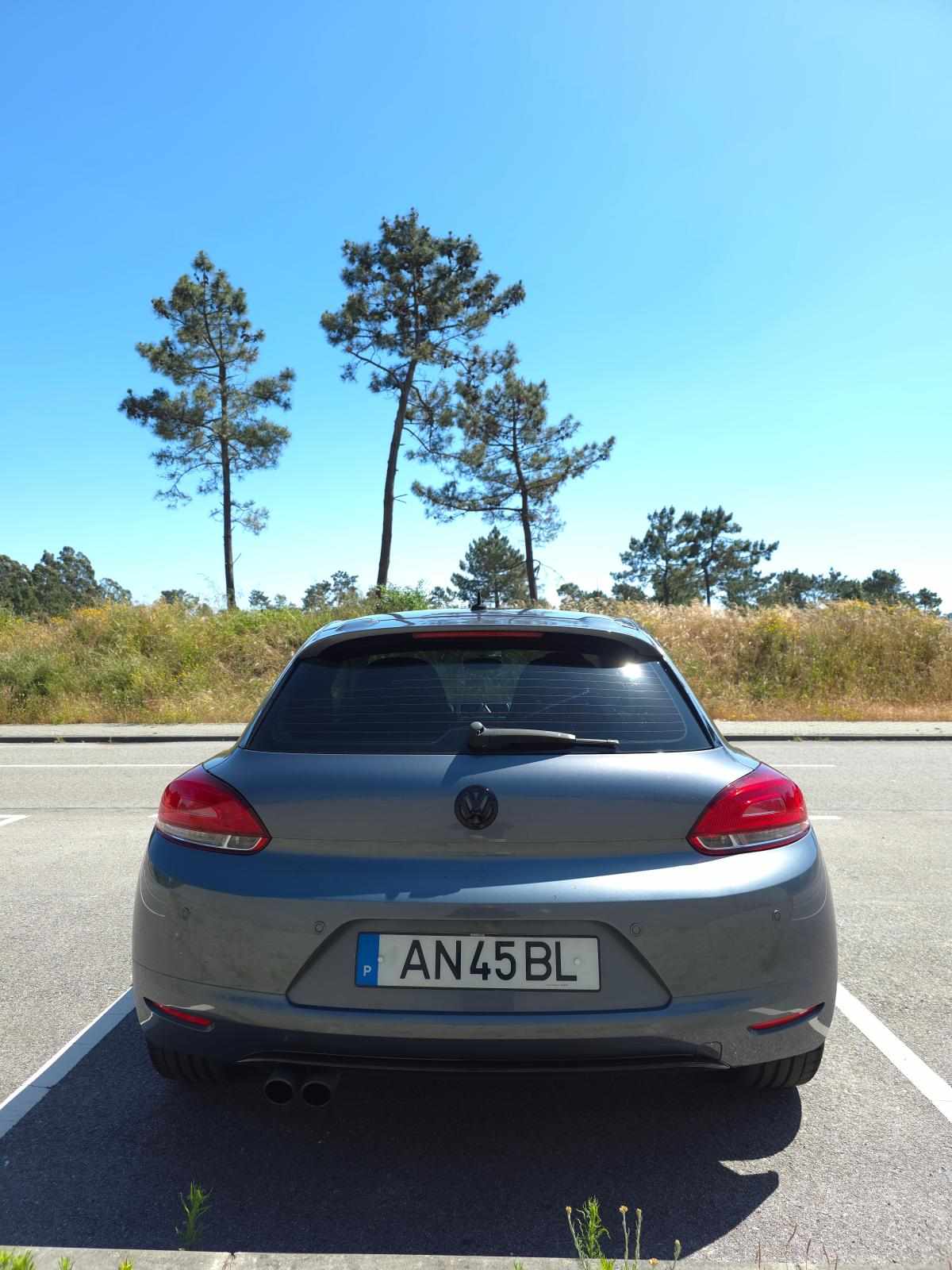volkswagen-scirocco-2-0-tdi-2009-diesel-1968cc