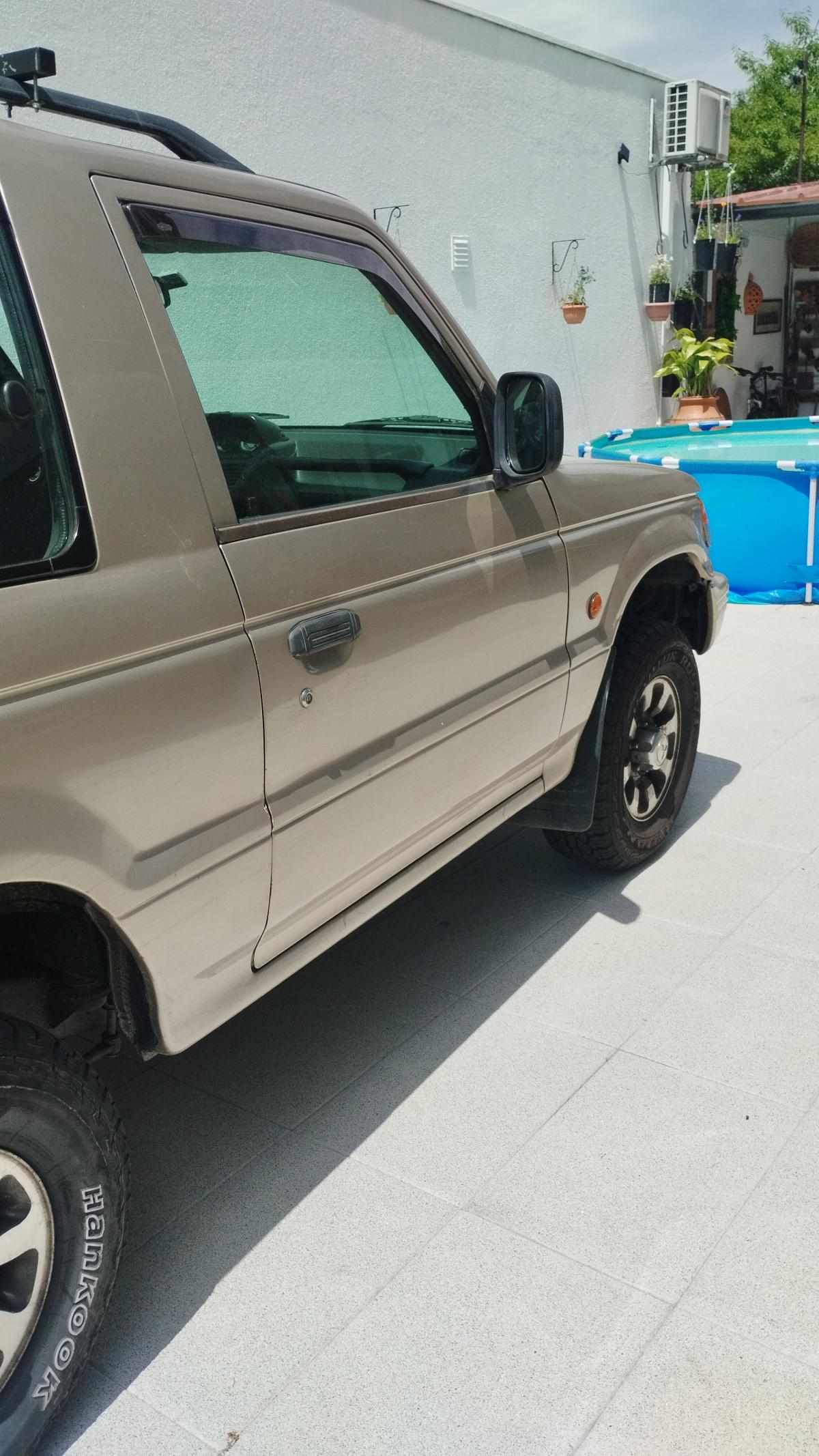 mitsubishi-pajero-2-5-td-4wd-1993-diesel-2477cc
