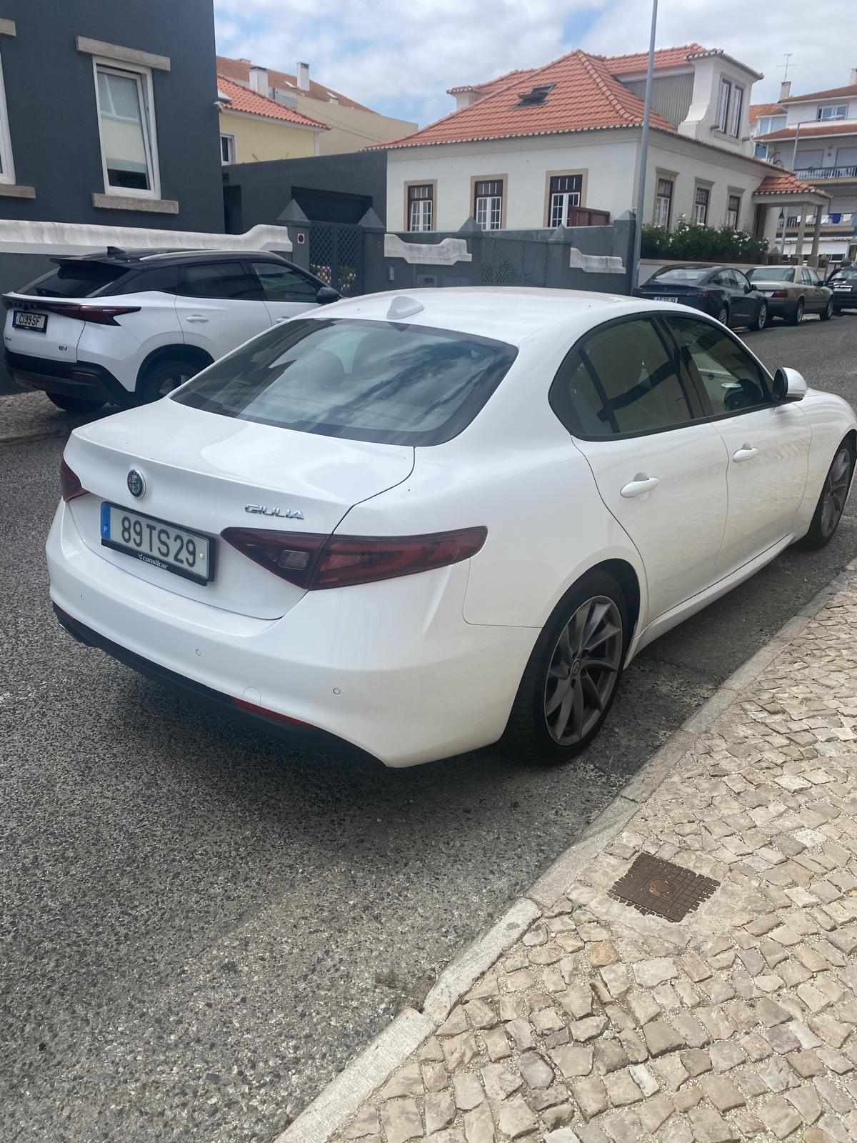 alfa-romeo-giulia-2-2-jtdm-2017-diesel-2143cc