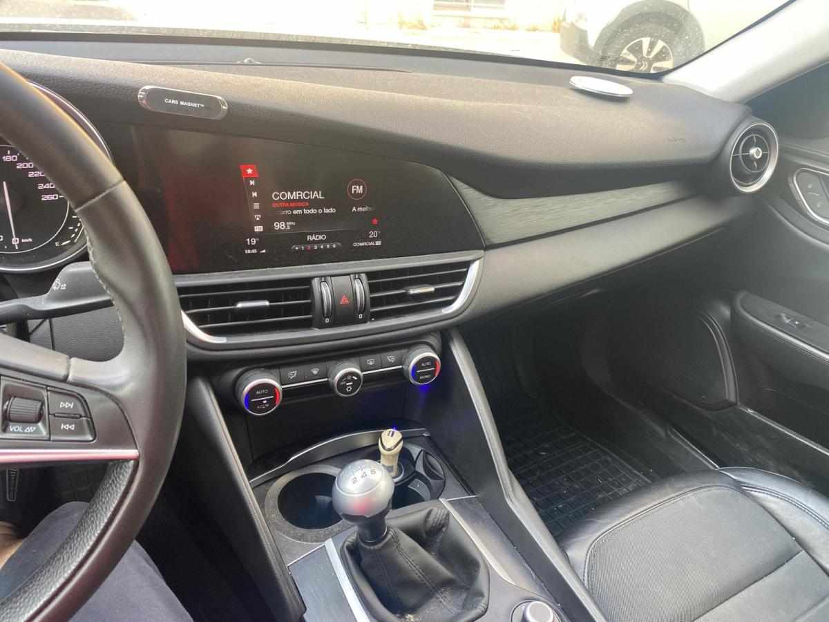alfa-romeo-giulia-2-2-jtdm-2017-diesel-2143cc