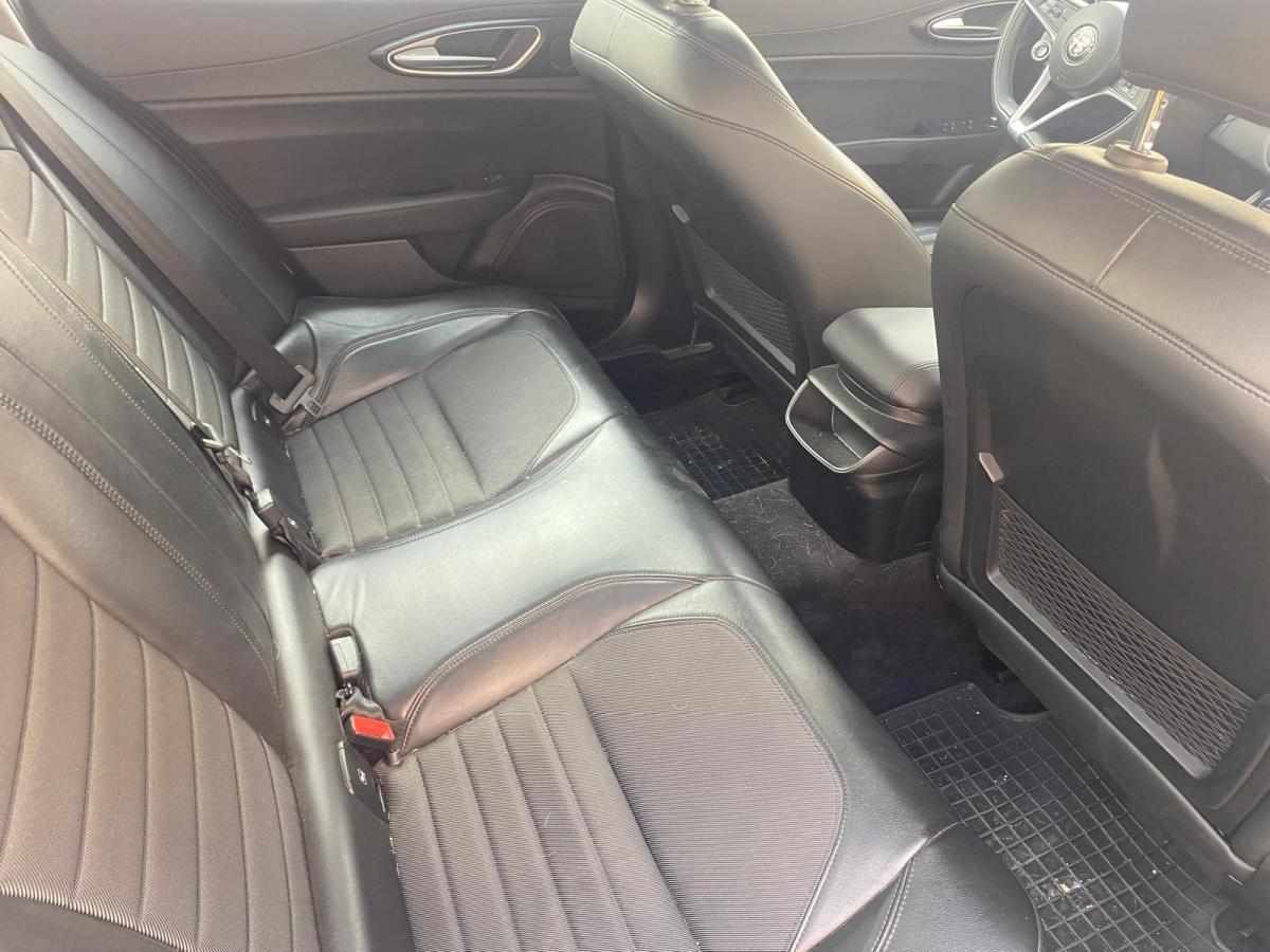 alfa-romeo-giulia-2-2-jtdm-2017-diesel-2143cc