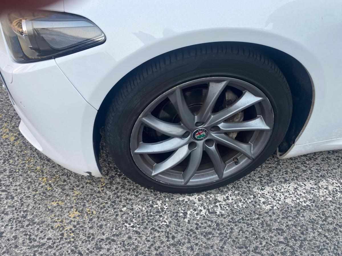 alfa-romeo-giulia-2-2-jtdm-2017-diesel-2143cc