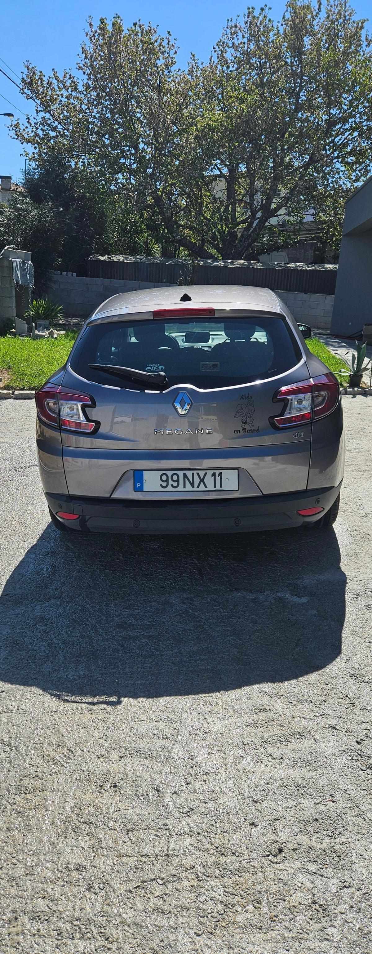 renault-megane-1-5-dci-2010-diesel-1461cc