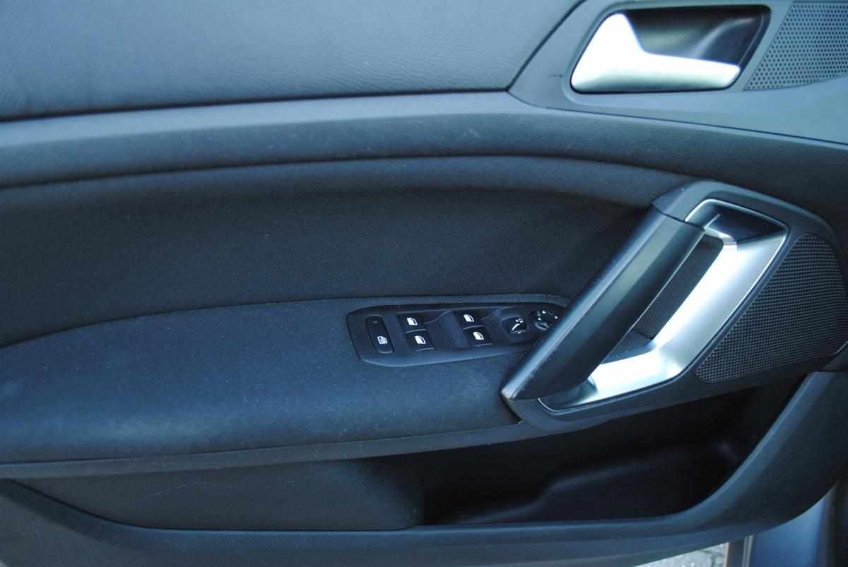 peugeot-308-1-6-bluehdi-2015-diesel-1560cc