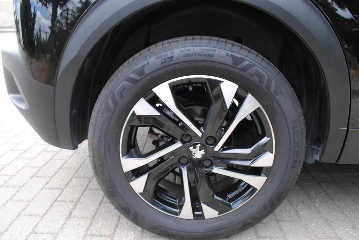 peugeot-2008-1-5-bluehdi-2022-diesel-1499cc