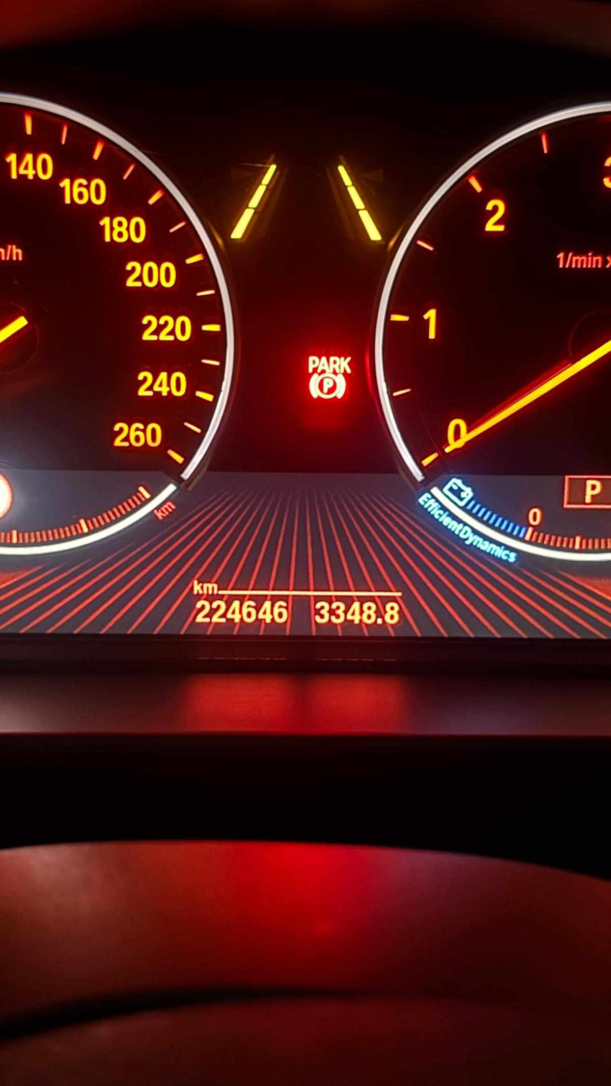 bmw-x5-sdrive25d-2016-diesel-1995cc
