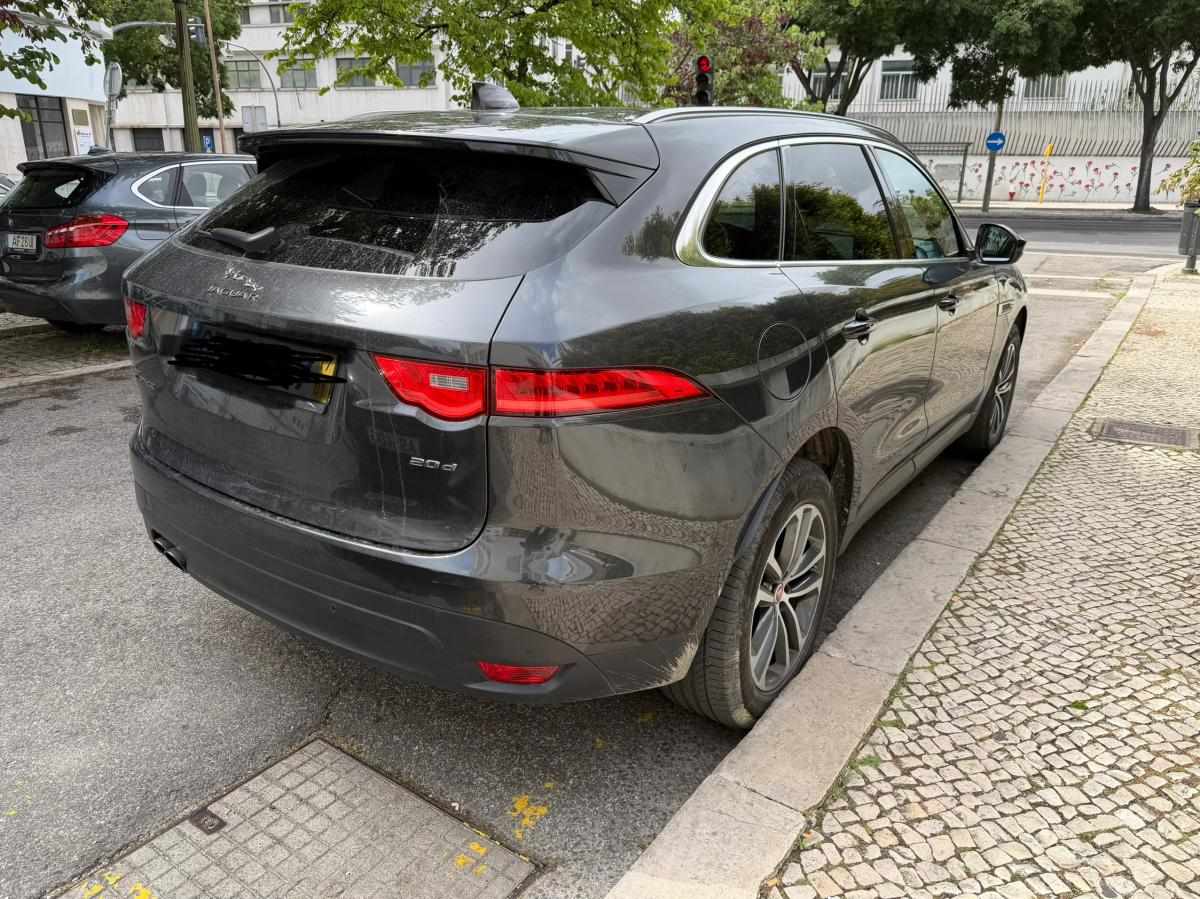 jaguar-f-pace-20d-2017-diesel-1999cc