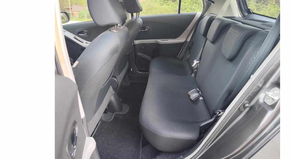 toyota-yaris-1-33-dual-vvt-i-2010-gasolina-1329cc