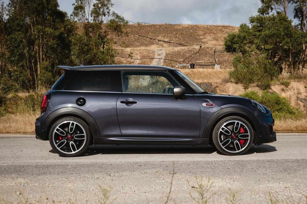 mini-hatch-2-0-2021-gasolina-1998cc